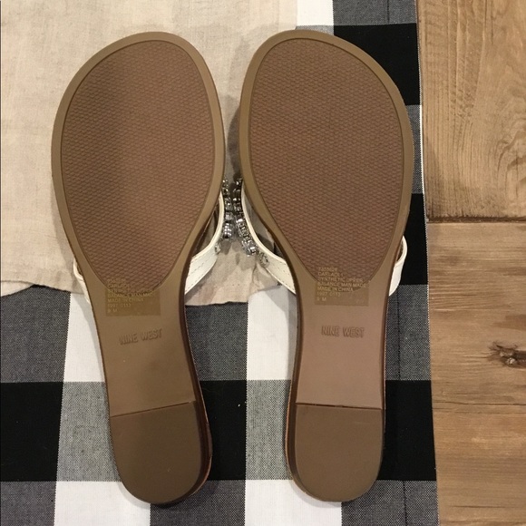 Nine West flip flop - Picture 2 of 2